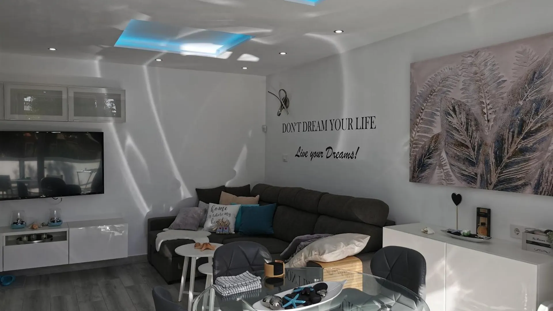 Luxury Apartment Of Costa 코스타델실렌시오